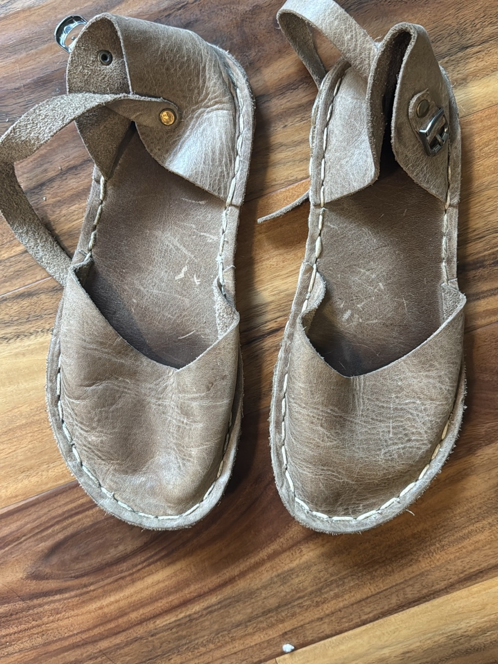 Barefoot Brown Leather Closed-Toe Sandals-Etsy Seller